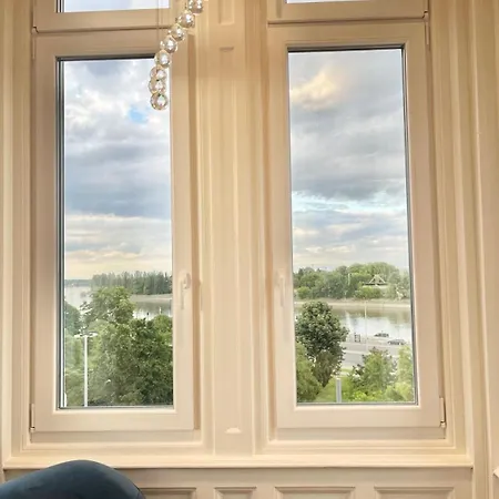23ppl Lux Danube 180 Degree View, Ac In 7br 6ba Apartment