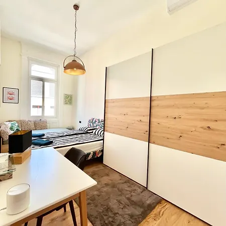 18ppl Unique Danube & Parliament View, Ac, 7br 6ba شقة