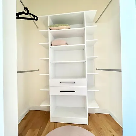 18ppl Unique Danube & Parliament View, Ac, 7br 6ba شقة