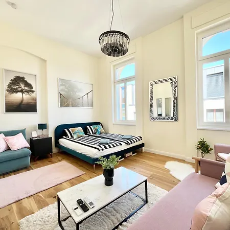 شقة 18ppl Unique Danube & Parliament View, Ac, 7br 6ba