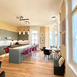 18ppl Unique Danube & Parliament View, Ac, 7br 6ba Lejlighed *