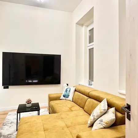 Apartmán 18ppl Unique Danube & Parliament View, Ac, 7br 6ba *