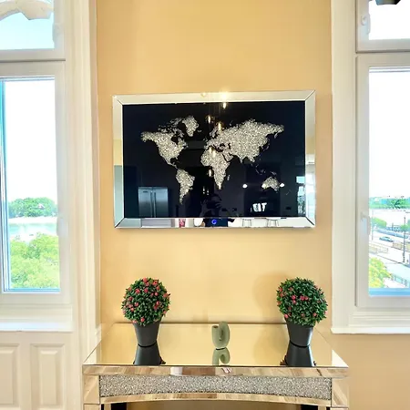Apartmán 18ppl Unique Danube & Parliament View, Ac, 7br 6ba