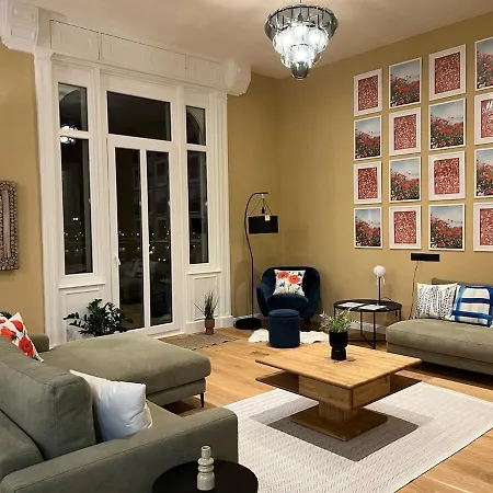23ppl Lux Danube 180 Degree View, Ac In 7br 6ba 公寓 *