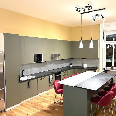 23ppl Lux Danube 180 Degree View, Ac In 7br 6ba * 布达佩斯